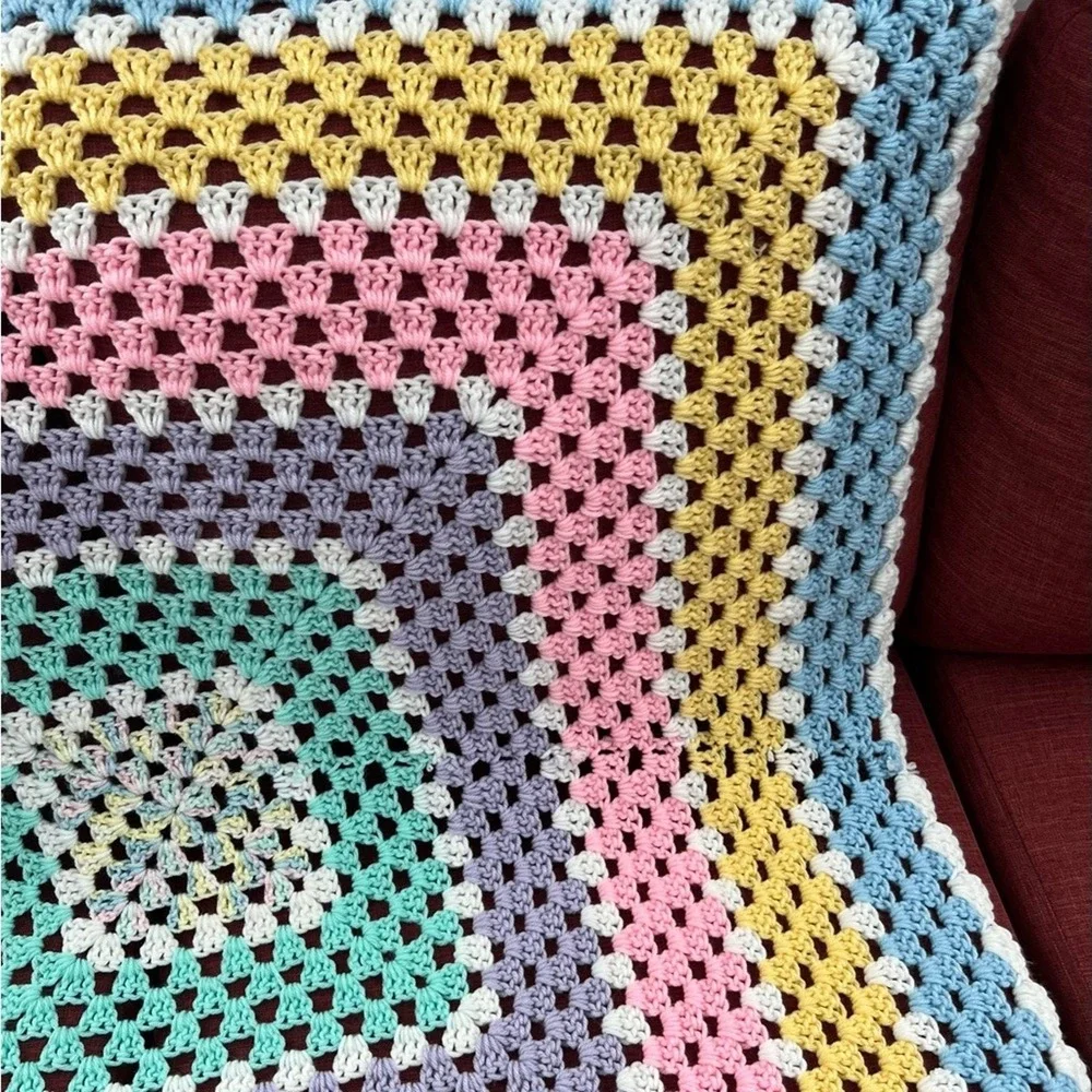 NEW Blanket Afghan Throw Handmade Multicolor Blue on Edge Sz 43